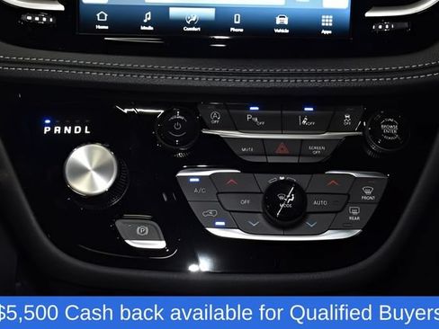 New 2026 Chrysler Pacifica Select w/ S Appearance Package FWD image 18