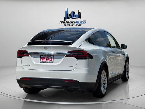 Used 2017 Tesla Model X 75D image 3
