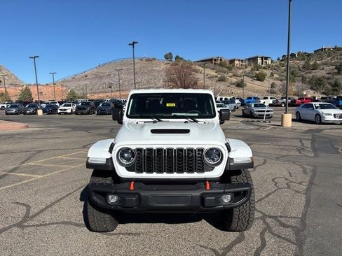 New 2026 Jeep Gladiator Mojave AWD/4WD image 3