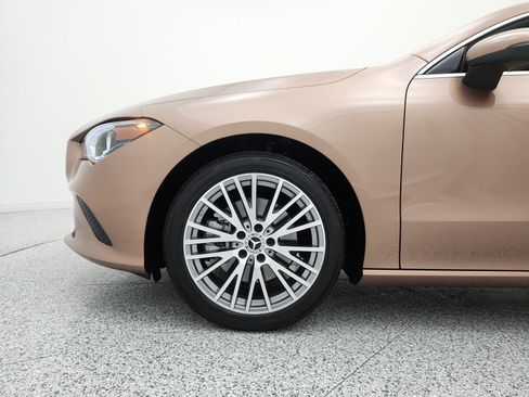 Used 2022 Mercedes-Benz CLA 250 image 18