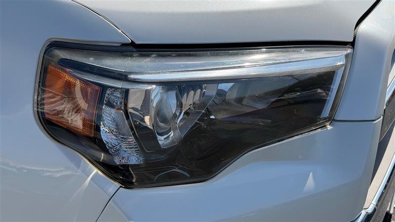 Used 2016 Toyota 4Runner Limited AWD/4WD image 11