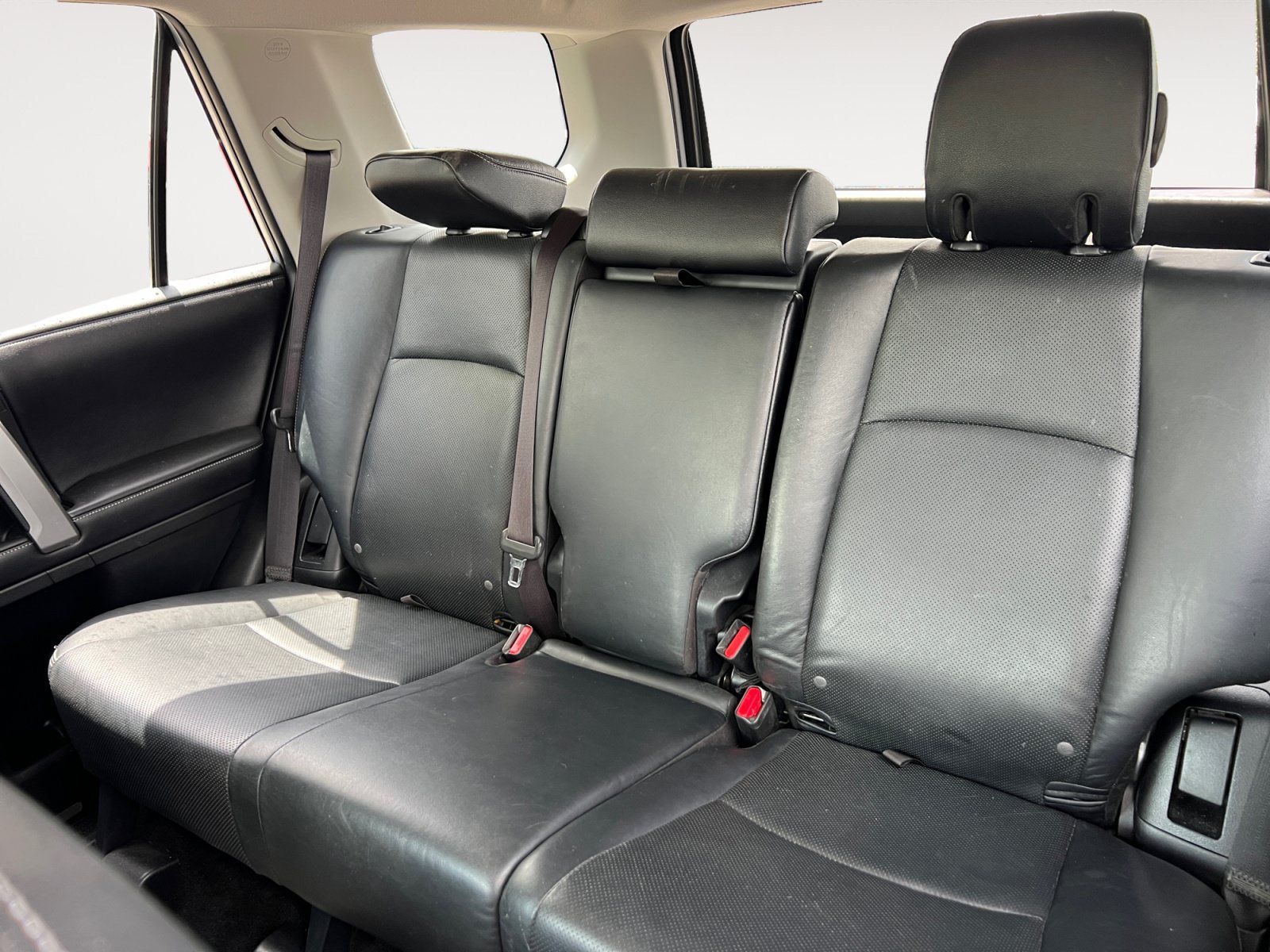Used 2016 Toyota 4Runner Limited AWD/4WD image 13