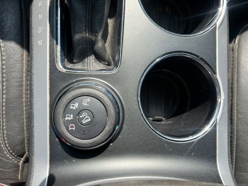 Used 2014 Ford Explorer XLT w/ Equipment Group 202A image 27