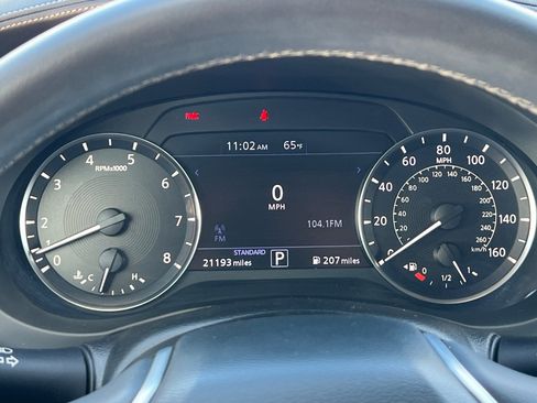 Used 2024 INFINITI QX50 Luxe image 24