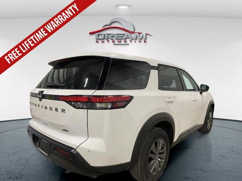 Used 2026 Nissan Pathfinder S AWD/4WD image 16