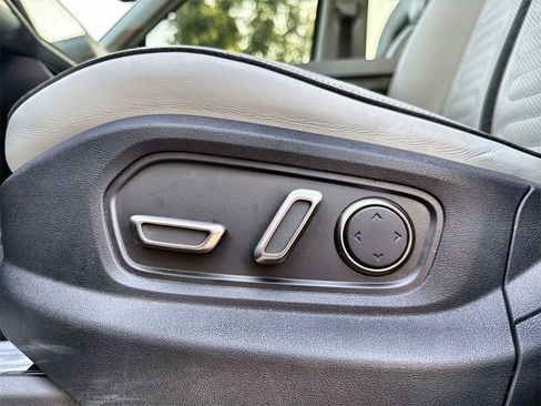 Used 2023 Rivian R1T Launch Edition image 14