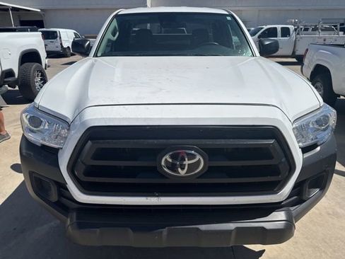 Used 2022 Toyota Tacoma SR image 17