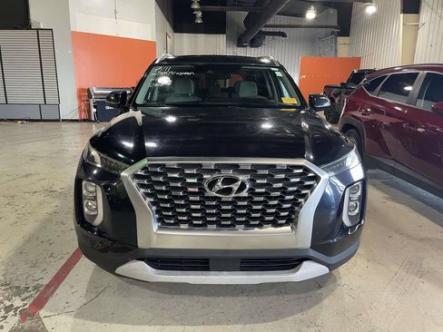 Used 2020 Hyundai Palisade SEL FWD image 2