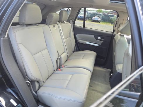 Used 2011 Ford Edge SEL w/ 202A Rapid Spec Order Code FWD image 12