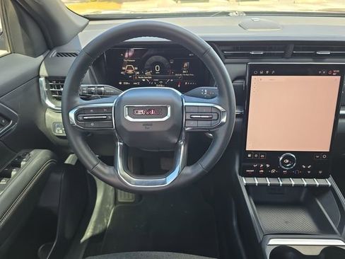 Used 2025 GMC Terrain Elevation image 10