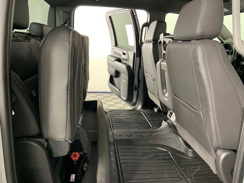 Used 2025 GMC Sierra 3500 SLT AWD/4WD image 20