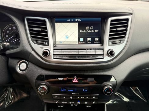Used 2017 Hyundai Tucson Limited AWD/4WD image 31