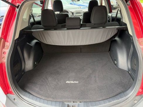 Used 2013 Toyota RAV4 XLE AWD/4WD image 12