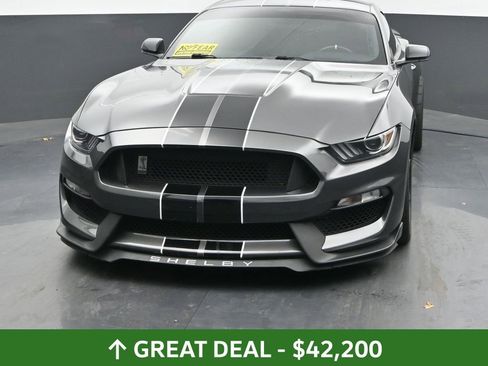 Used 2017 Ford Mustang Shelby GT350 image 5
