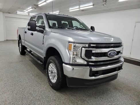 Used 2022 Ford F250 XL w/ STX Appearance Package image 3