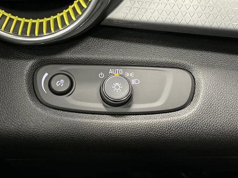 New 2026 Chevrolet Trax LT w/ Driver Confidence Package image 22