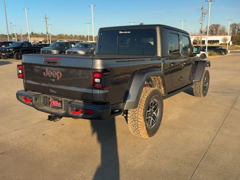 New 2025 Jeep Gladiator Rubicon w/ Convenience Group image 8