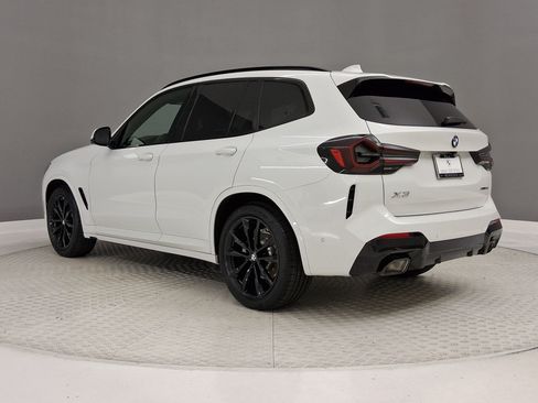 Used 2024 BMW X3 sDrive30i w/ M Sport Package RWD image 3
