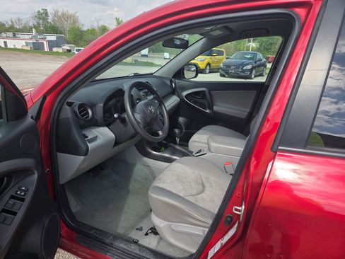 Used 2011 Toyota RAV4 4WD w/ Base L4 Extra Value Pkg image 11