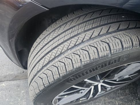 Used 2015 Mercedes-Benz S 550 4dr Sdn S 550 4MATIC w/ Sport Package image 10