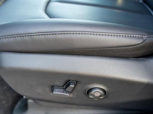 New 2026 Chrysler Pacifica Select image 15