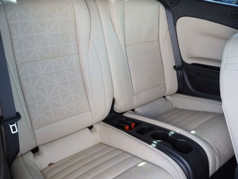 Used 2017 Buick Cascada Premium image 23