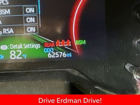 Certified 2023 Toyota RAV4 XLE FWD image 33