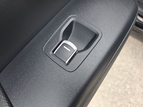 Used 2024 Honda CR-V Sport Touring image 11