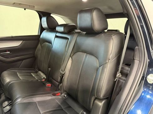 Used 2025 MAZDA CX-90 3.3 Turbo w/ Preferred Package AWD/4WD image 25