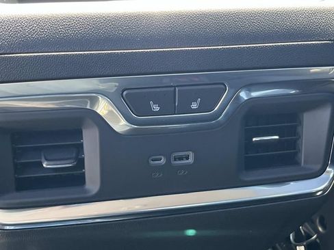 New 2026 Chevrolet Silverado 1500 LTZ w/ LTZ Premium Package AWD/4WD image 19