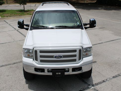 Used 2005 Ford Excursion Eddie Bauer AWD/4WD image 17