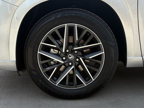 New 2026 Lexus TX 350 FWD image 10