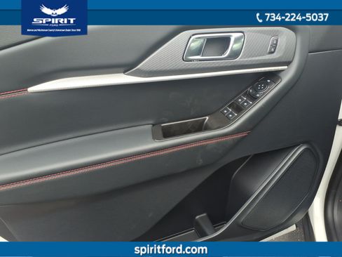 New 2026 Ford Explorer ST-Line AWD/4WD image 8