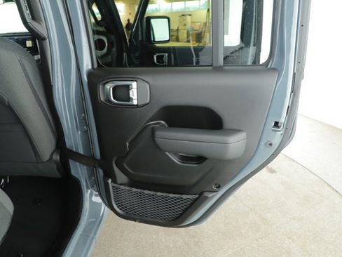 New 2026 Jeep Gladiator Sport image 3