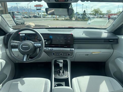 New 2026 Hyundai Kona SE image 12