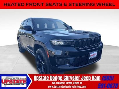 Used 2023 Jeep Grand Cherokee Altitude