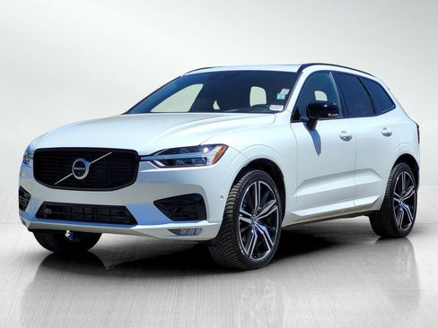 Used 2021 Volvo XC60 T5 R-Design w/ Protection Package Premier image 8