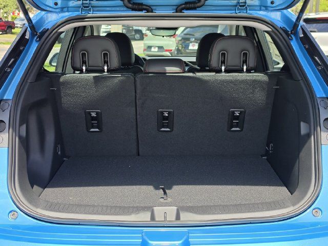 New 2027 Chevrolet Bolt RS w/ Super Cruise Package FWD image 12