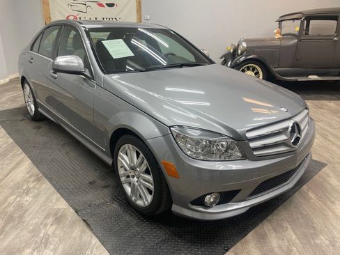 Used 2008 Mercedes-Benz C 300 Sedan image 11