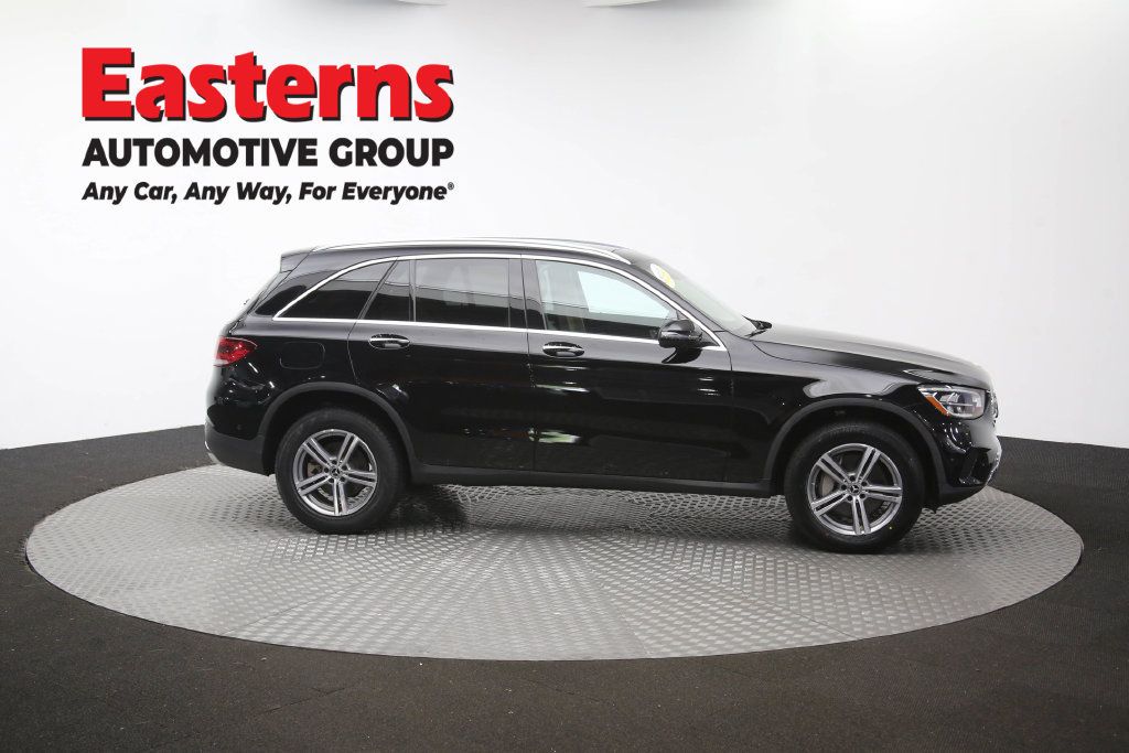 Used 2022 Mercedes-Benz GLC 300 4MATIC w/ Multimedia Package Lite image 52