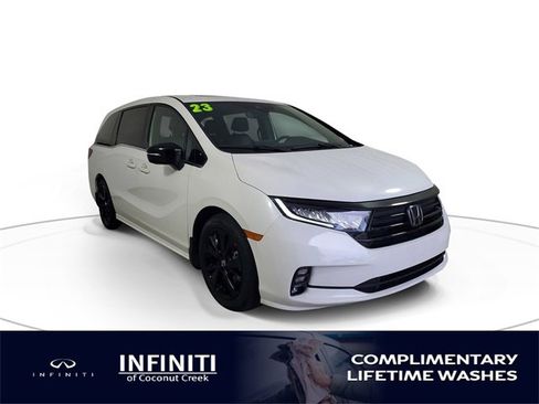 Used 2023 Honda Odyssey Sport image 1