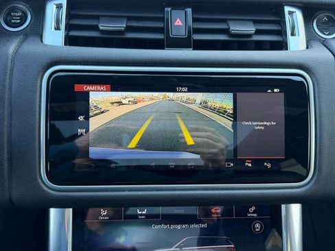 Used 2021 Land Rover Range Rover Sport HSE Silver Edition image 26