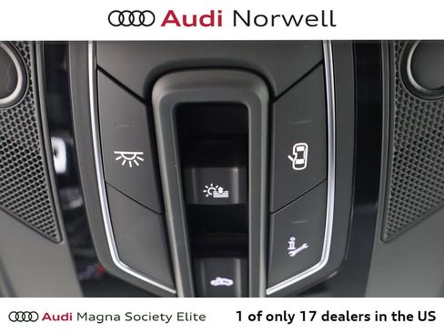 Used 2023 Audi Q5 2.0T Premium w/ Convenience Package image 8