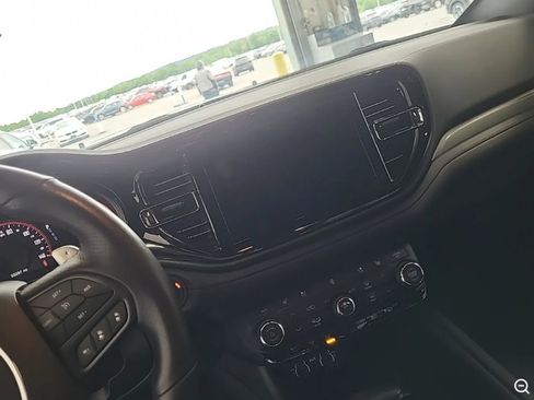 Used 2023 Dodge Durango GT AWD/4WD image 9