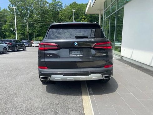 Used 2023 BMW X5 xDrive40i w/ Premium Package AWD/4WD image 8
