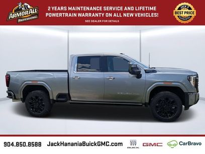 New 2026 GMC Sierra 2500 Denali Ultimate w/ LPO, Black Badging Package