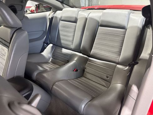 Used 2005 Ford Mustang GT Premium image 86
