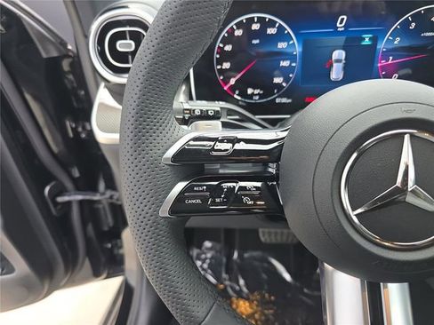 New 2026 Mercedes-Benz GLC 300 4MATIC image 33