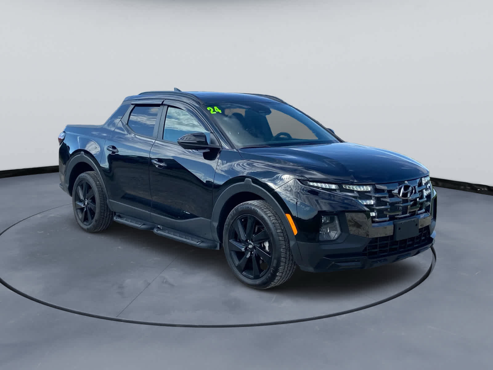 Used 2024 Hyundai Santa Cruz Night AWD/4WD image 3