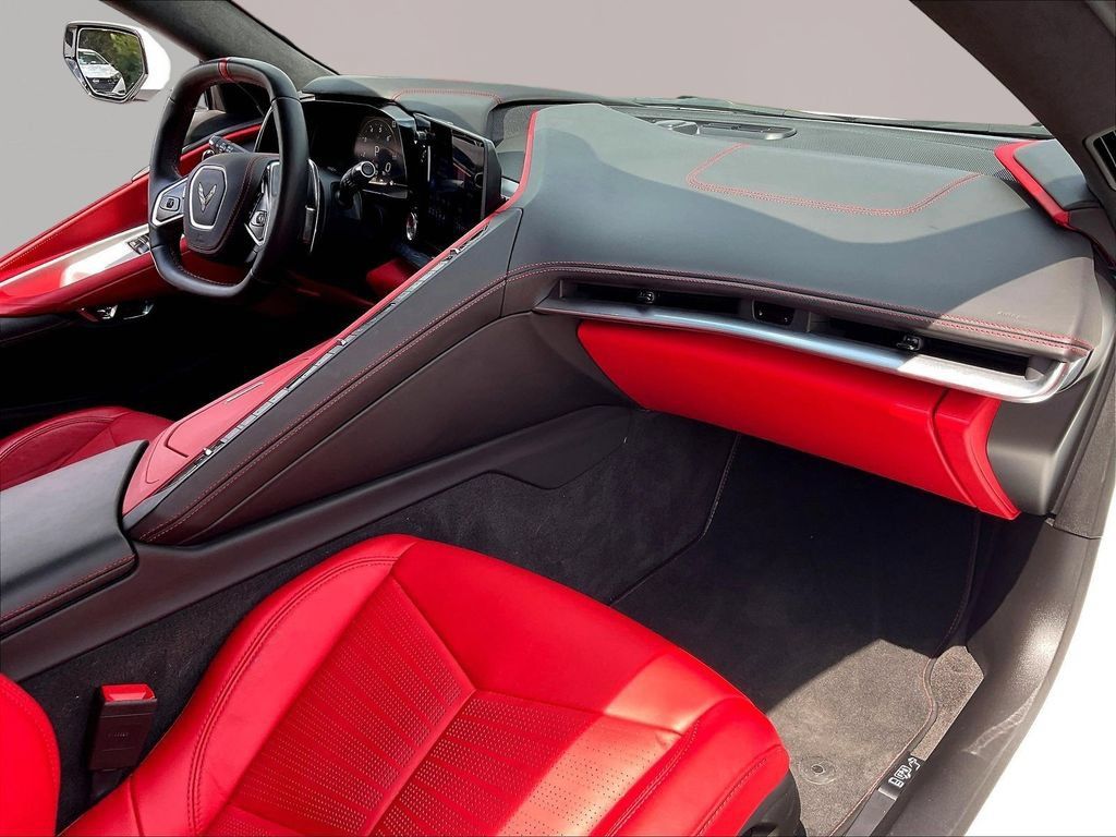 Used 2023 Chevrolet Corvette Stingray Premium Cpe w/ Z51 Performance Package RWD image 27